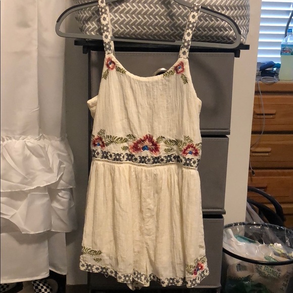 LF Flower romper - Picture 3 of 3